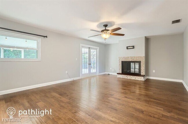 Building Photo - 3 br, 2 bath House - 2226 Stacy Court UNIT