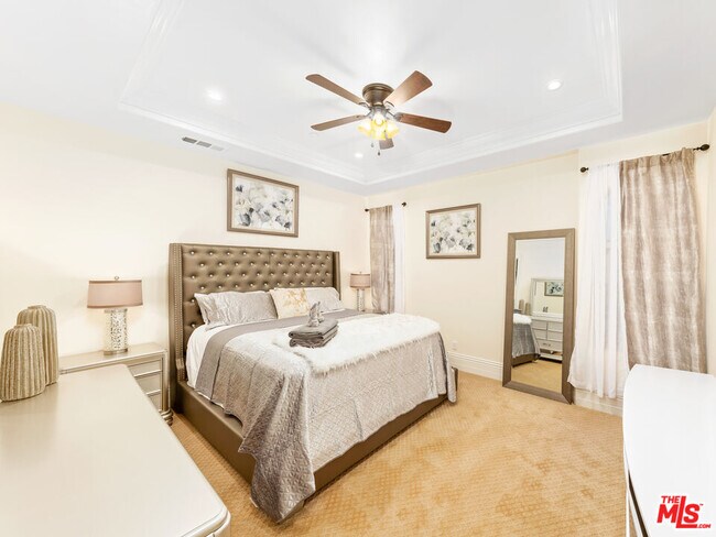 Building Photo - 14420 Merlot Ct