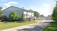 Building Photo - Large 2 Bedroom Apartment - Available Augu...