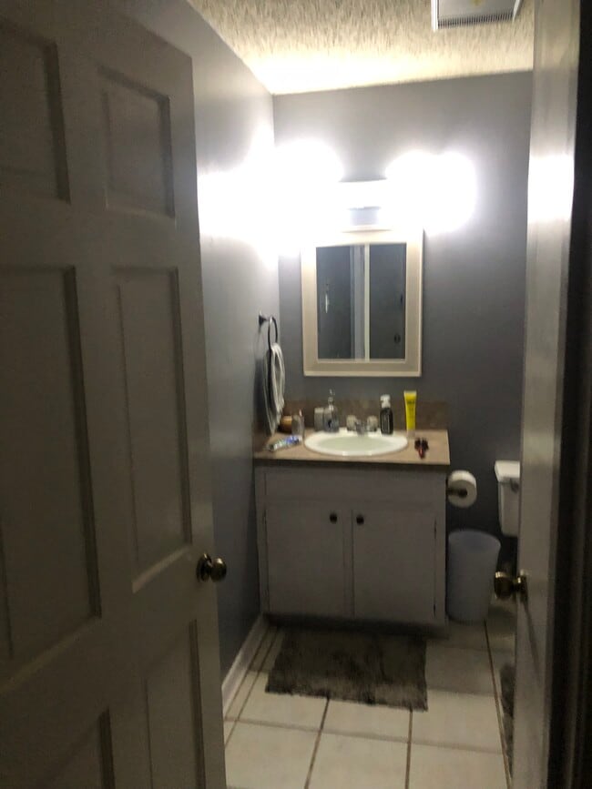 Building Photo - 45 Quail Ridge Dr