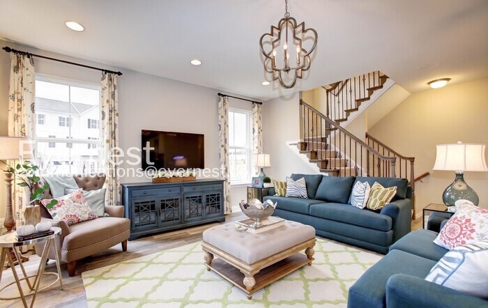 Building Photo - 1735 Hudgins Farm Cir