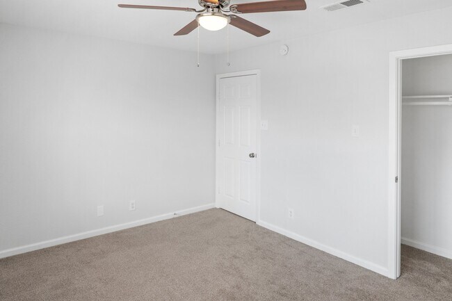 Building Photo - 300 Veterans Dr