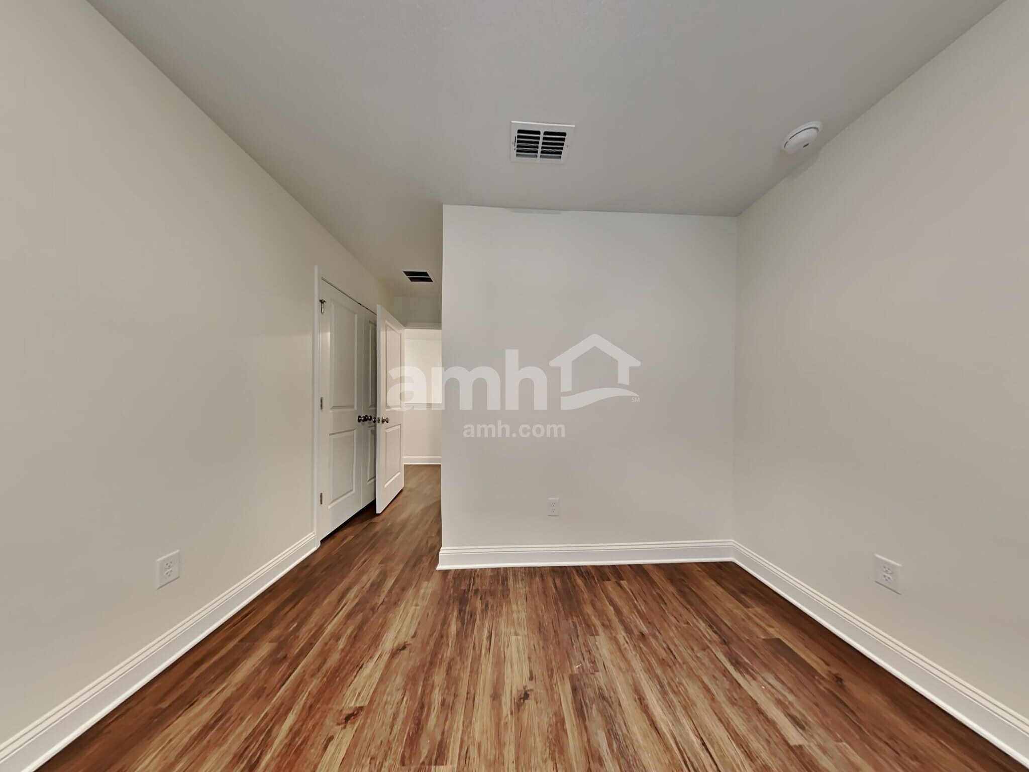 Building Photo - 399 Onate Cir