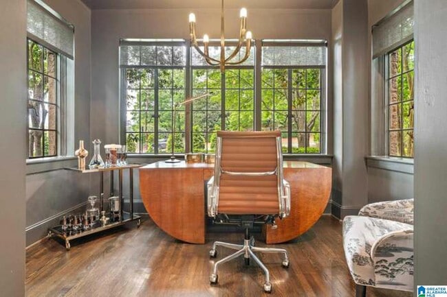 Building Photo - 2505 Montevallo Rd