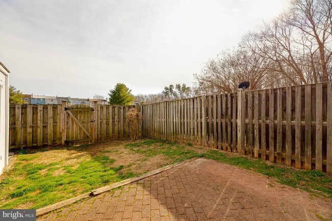 Building Photo - 15098 Arum Pl