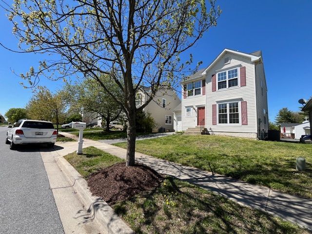 Building Photo - 11219 Potomac Oaks Dr