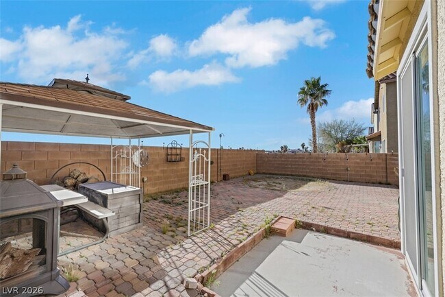 Building Photo - 4626 Camden Bridge St