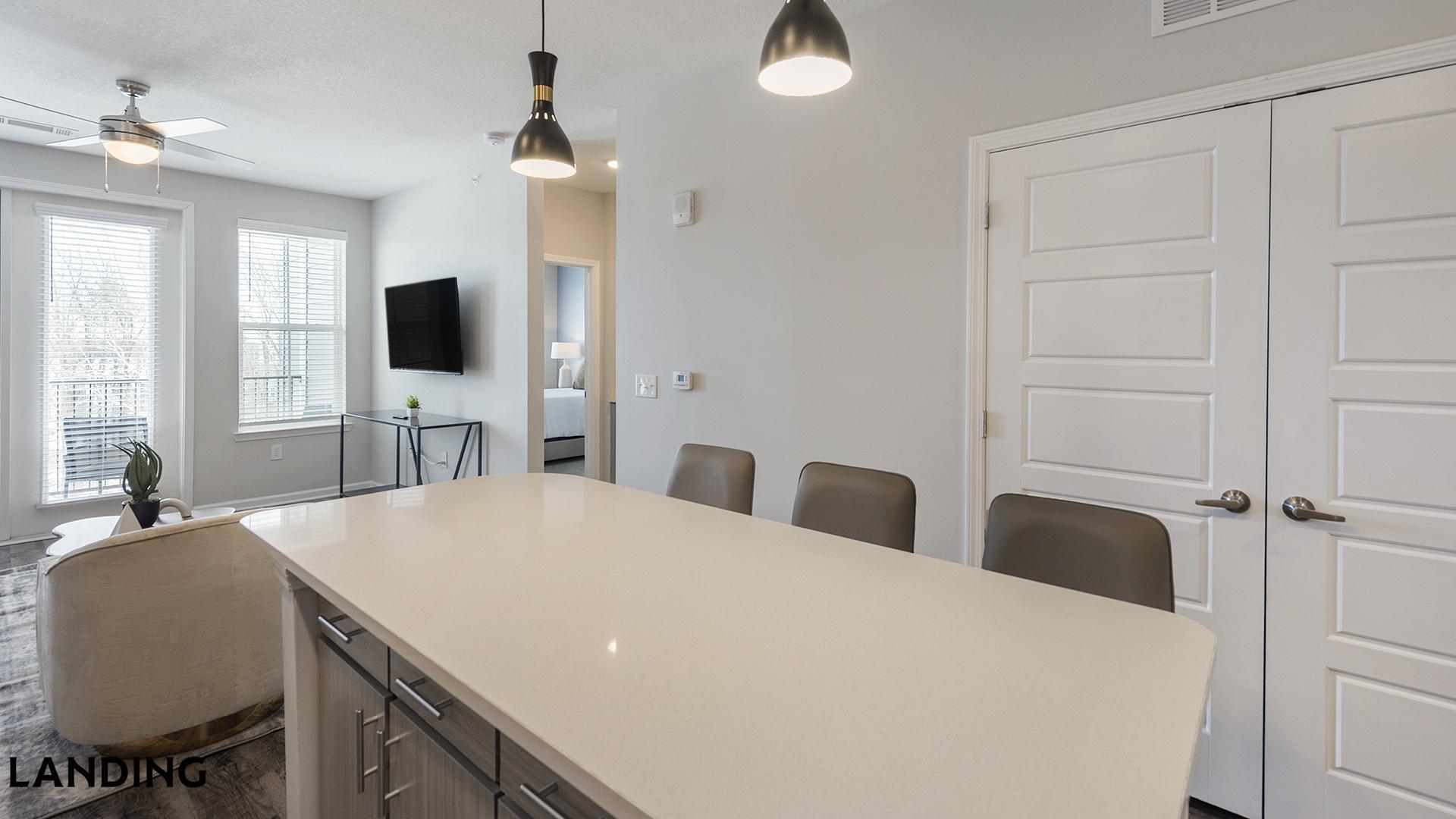 Building Photo - 5340 Periwinkle Hl Ave