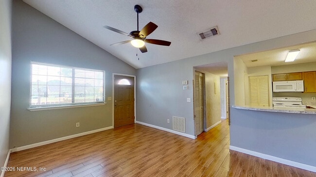 Building Photo - 2530 Whispering Woods Blvd