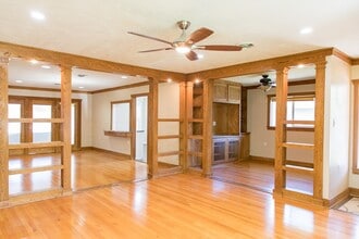 Building Photo - 9010 Linkmeadow Ln