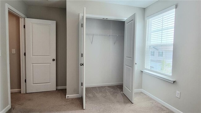 Building Photo - 17 Wynn Wy