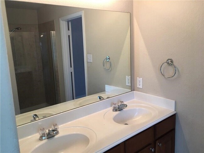 Building Photo - 5213 Spyglass Ln