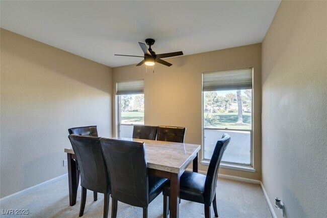 Building Photo - 668 Oakmont Ave