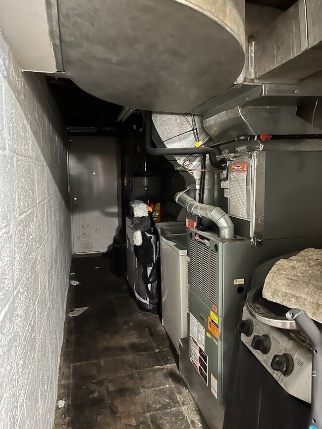 Building Photo - 1510 Washington Ave