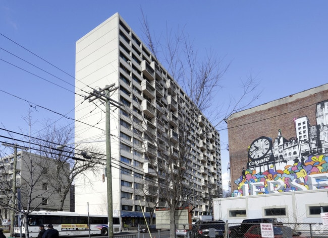 Side View - Summit Plaza Apartments