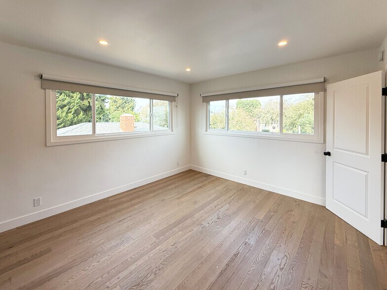 Building Photo - 1756 Franklin St