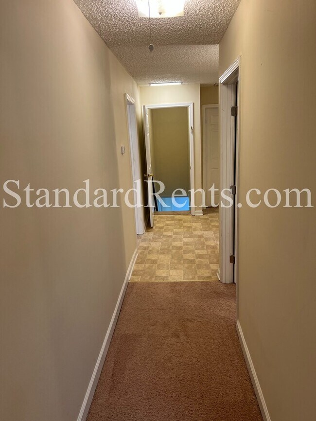 Building Photo - 6320 Cooper St