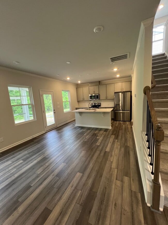 Building Photo - Charming 4 Bedroom Home Located in Wendell