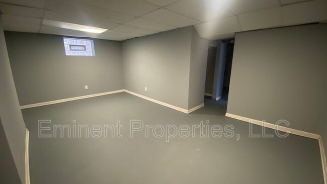 Building Photo - 10016 S Morgan St