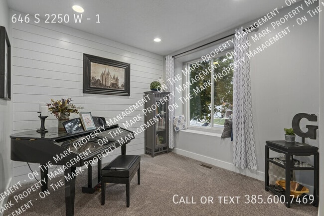Building Photo - 646 S 2250 W