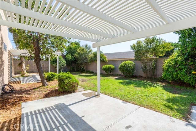 Building Photo - 16255 Mt Ackerman Cir