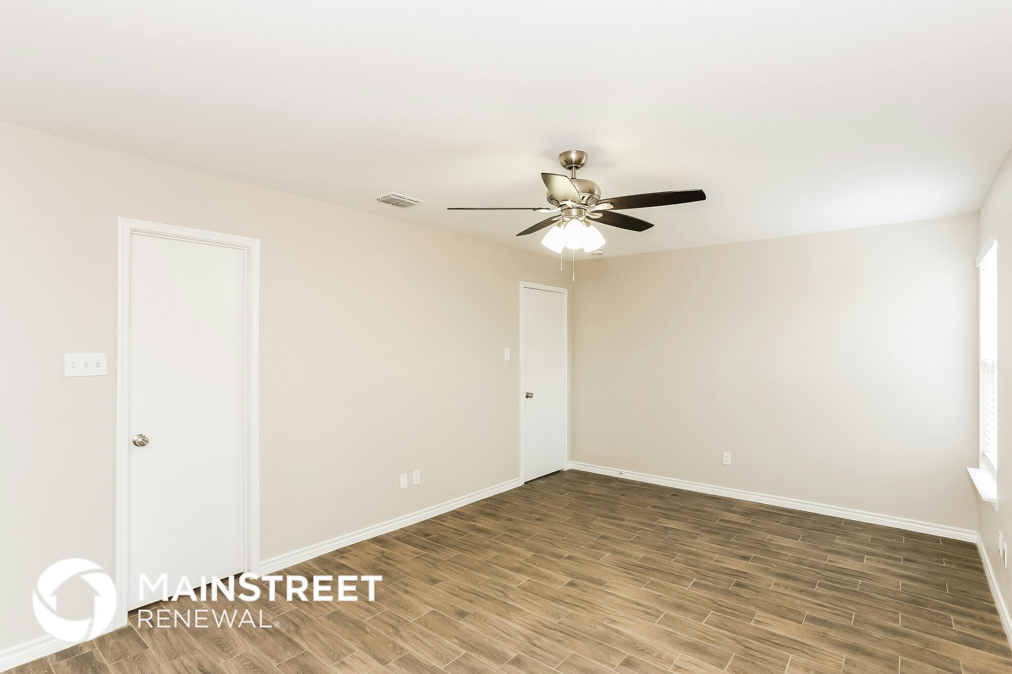 Building Photo - 6160 Balcony Ln