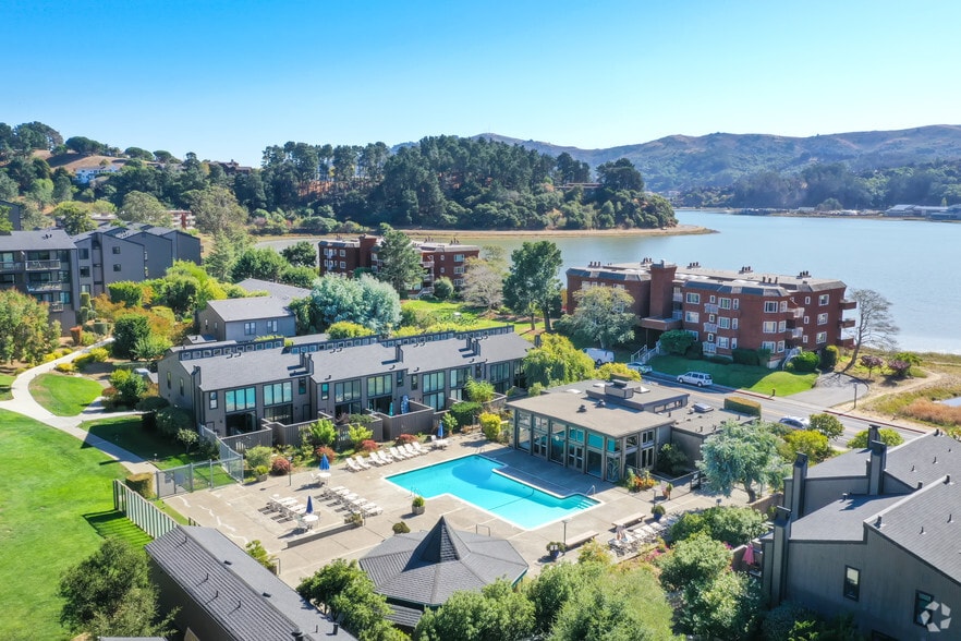 Strawberry Shores 111 Seminary Dr Mill Valley CA 94941 Apartment Finder