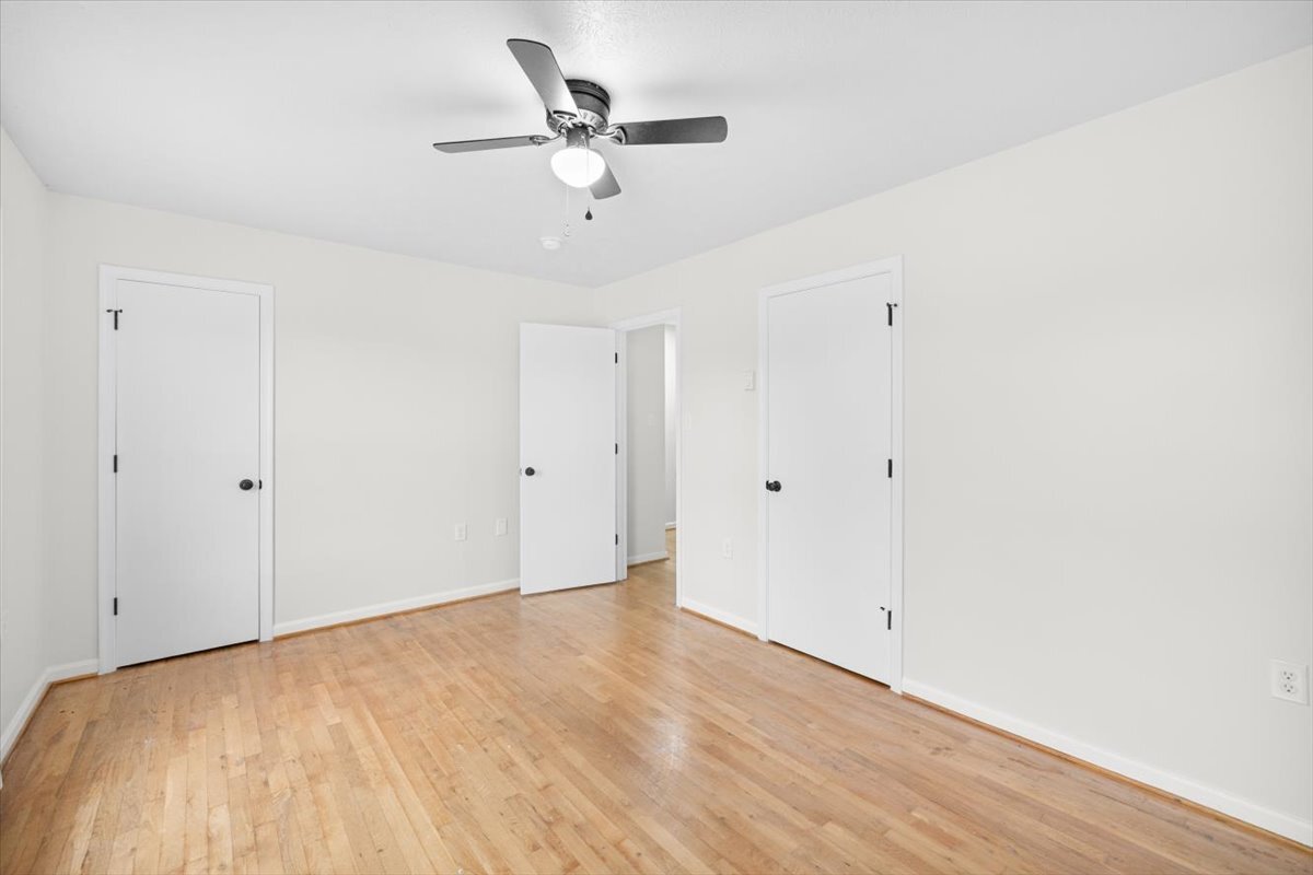 Building Photo - 513 Buckingham Dr