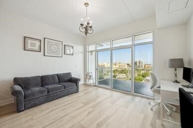 Primary Photo - 500 Seawall Blvd