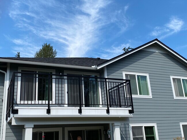 Building Photo - 2201 192nd St SE