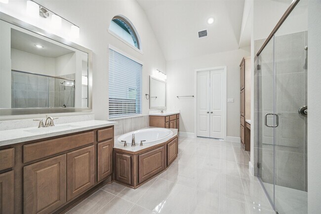 Building Photo - 13803 Dorado Pointe Dr