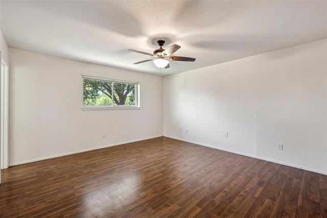 Building Photo - 1138 Southwood Ct