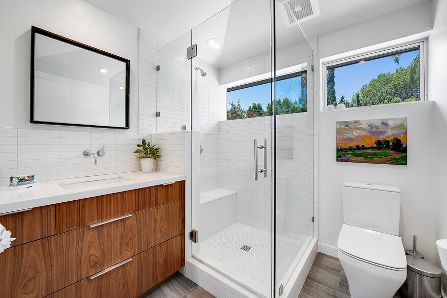 Building Photo - 4539 Beck Ave