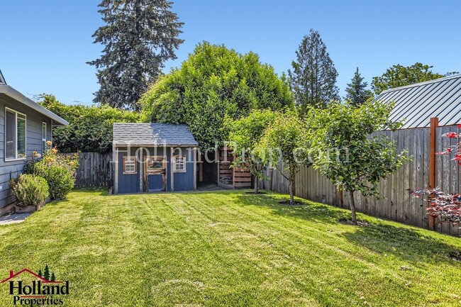 Building Photo - Charming & Spacious 3-Bed, 2-Bath Home in Peaceful North Plains!