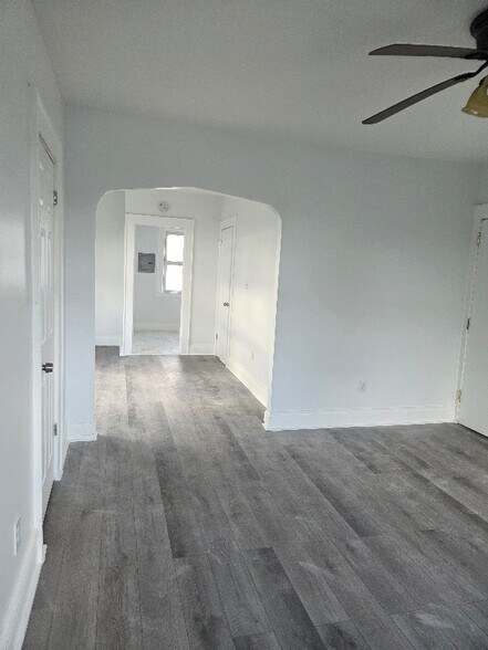 Building Photo - 1 Huntington Terrace