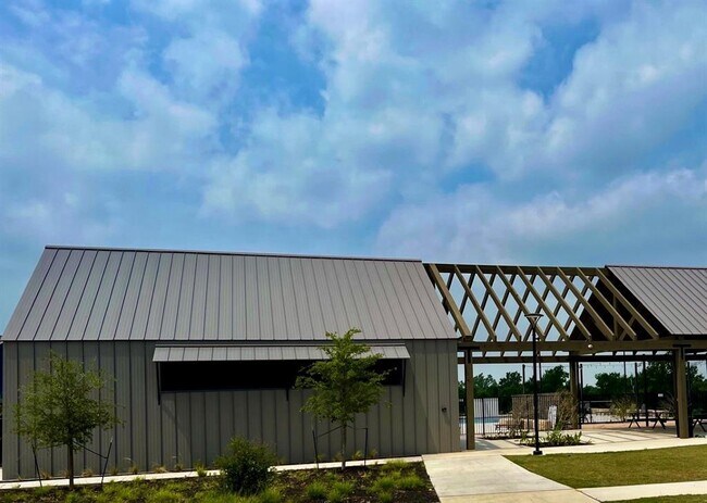 Building Photo - 17719 Dockery Dr