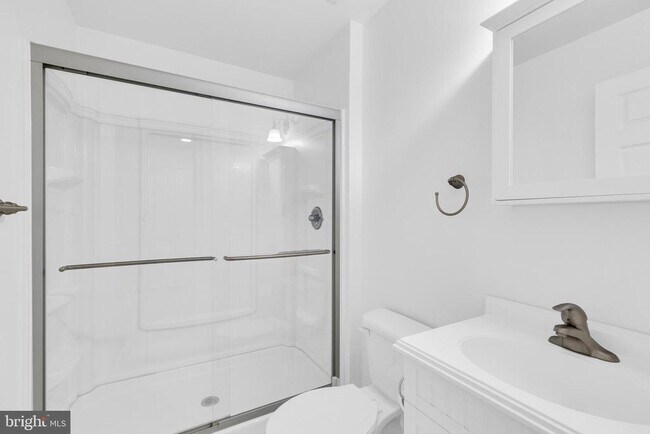 Building Photo - 9249 Laurel Ridge Crossing Rd