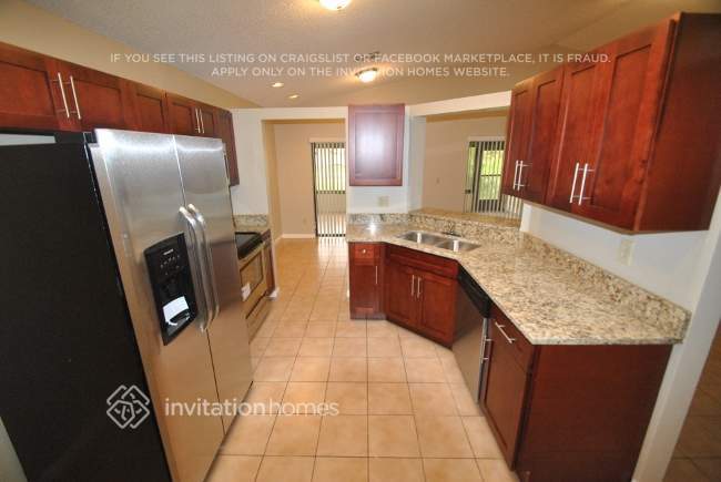 Primary Photo - 3 Dalton Pl