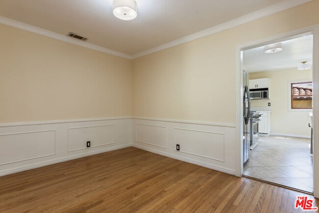 Building Photo - 1976 S Preuss Rd