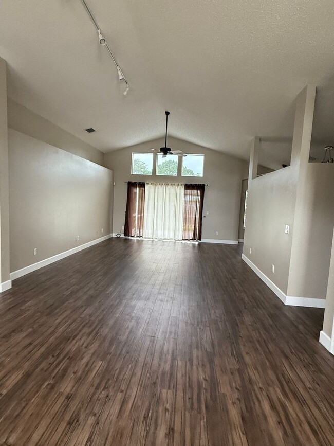 Building Photo - Pool home in Holiday Springs at Suntree