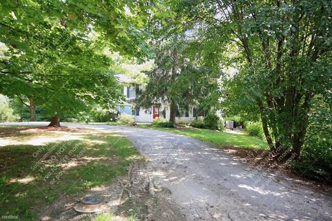 Building Photo - 6 br, 2.5 bath House - 5303 OH-257 St
