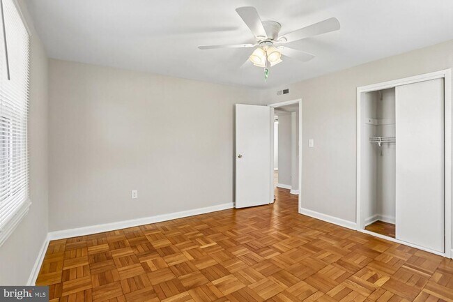 Building Photo - 6507 10th St