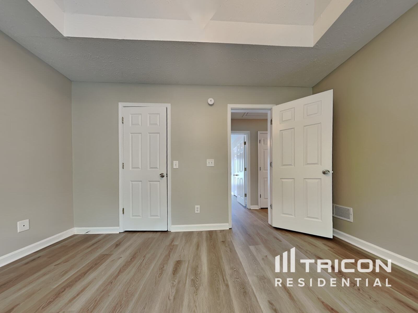 Building Photo - 2114 Lindley Ln
