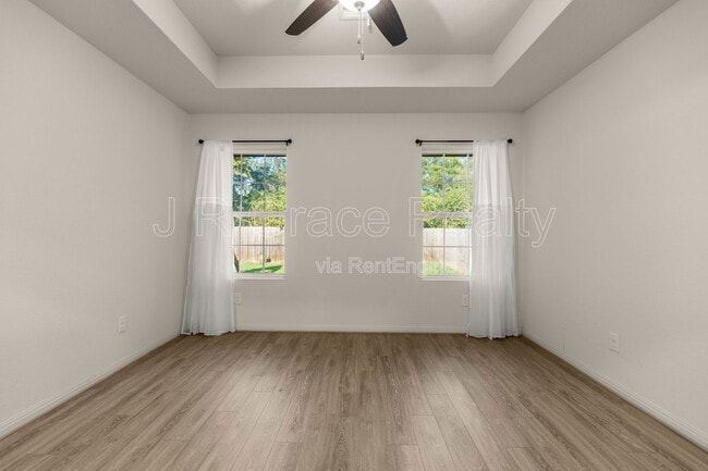 Building Photo - 114 Tomahawk Dr
