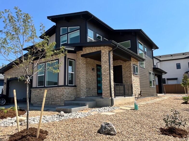 Building Photo - 928 Saint Andrews Ln