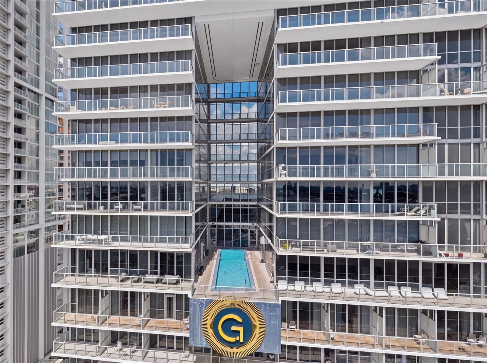 Building Photo - 1100 Biscayne Blvd