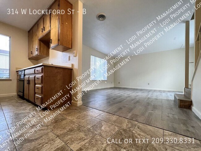 Building Photo - 314 W Lockeford St