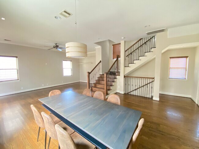 Second Floor Dining Room Area - 921 W 24th St