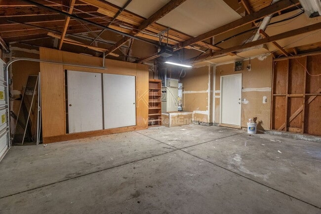 Building Photo - 9566 Scarboro Pl