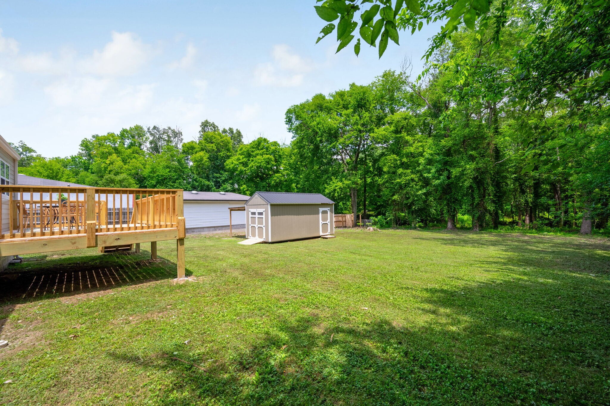 Building Photo - 419 Osborne Dr